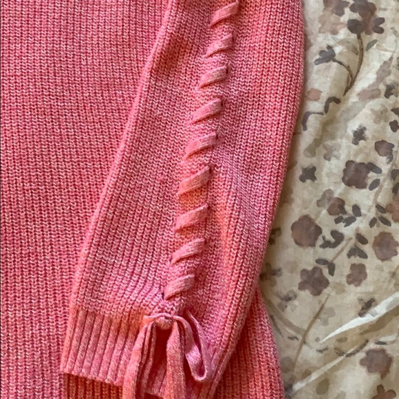 American Eagle Sweater - Picture 5 of 7